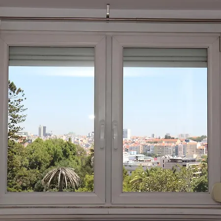בית הארחה Botanic Views ליסבון
