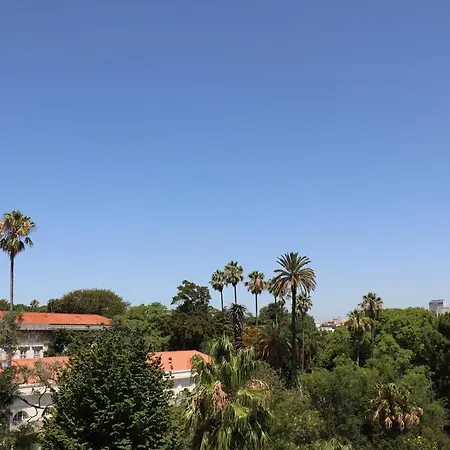 Botanic Views ליסבון